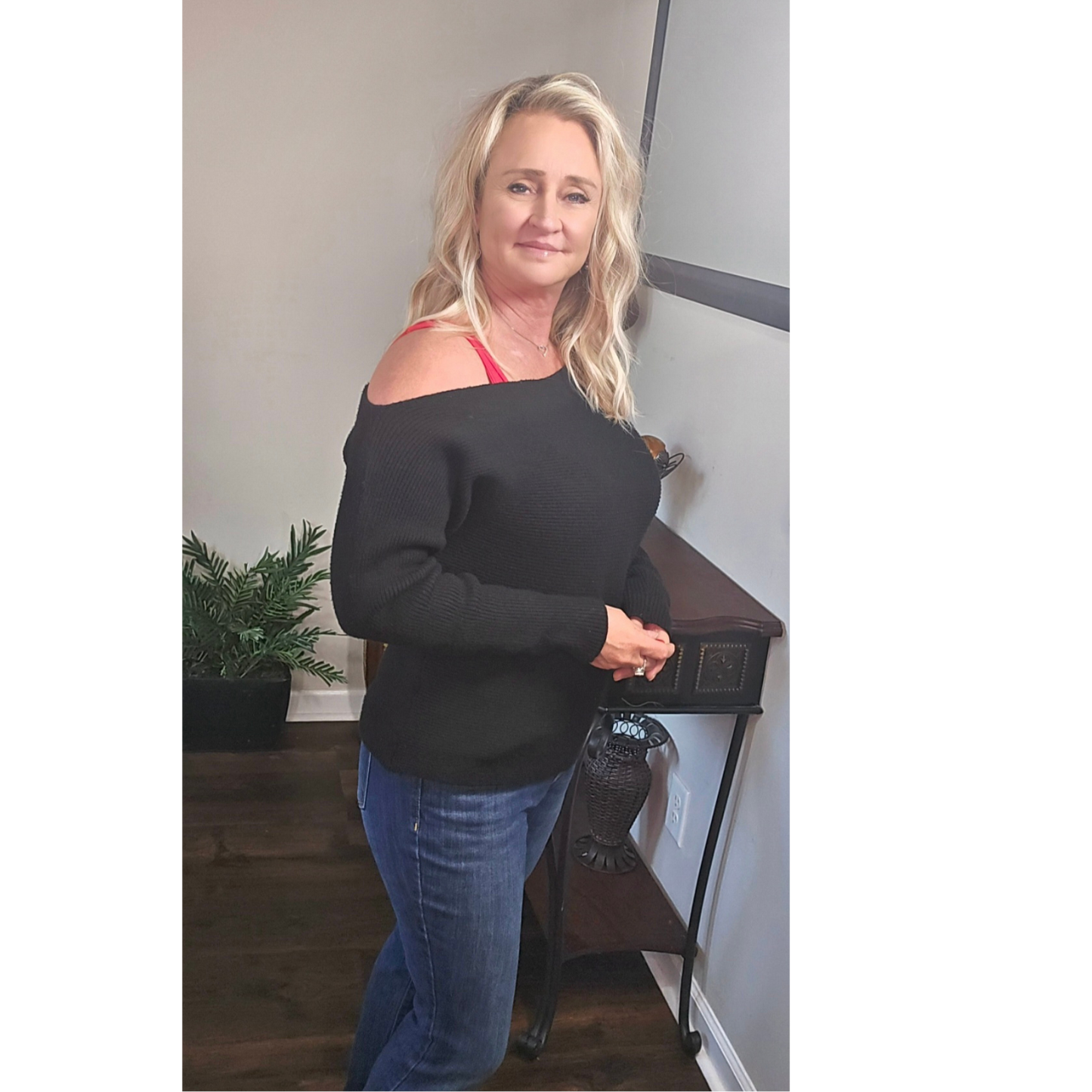 OFF THE SHOULDER SWEATER